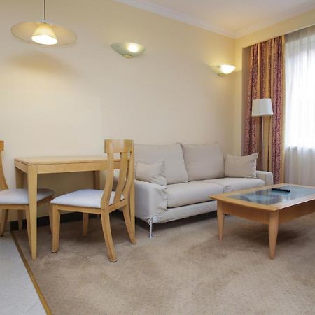 Chagala Atyrau Hotel Luaran gambar